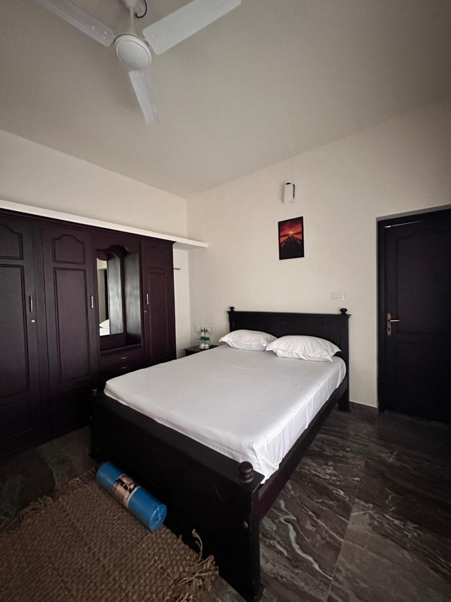 Daffodils Inn Alappuzha Luaran gambar