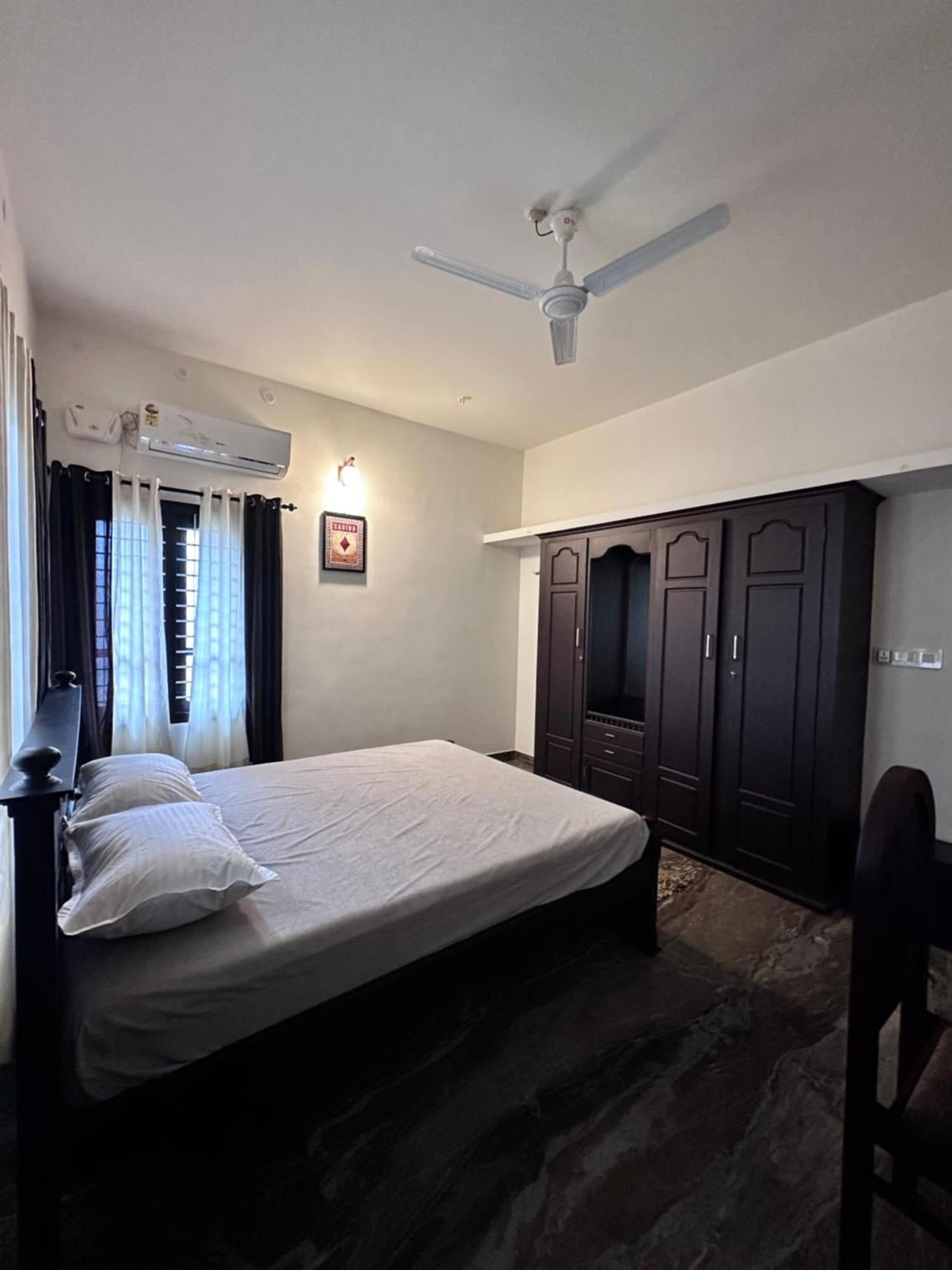 Daffodils Inn Alappuzha Luaran gambar