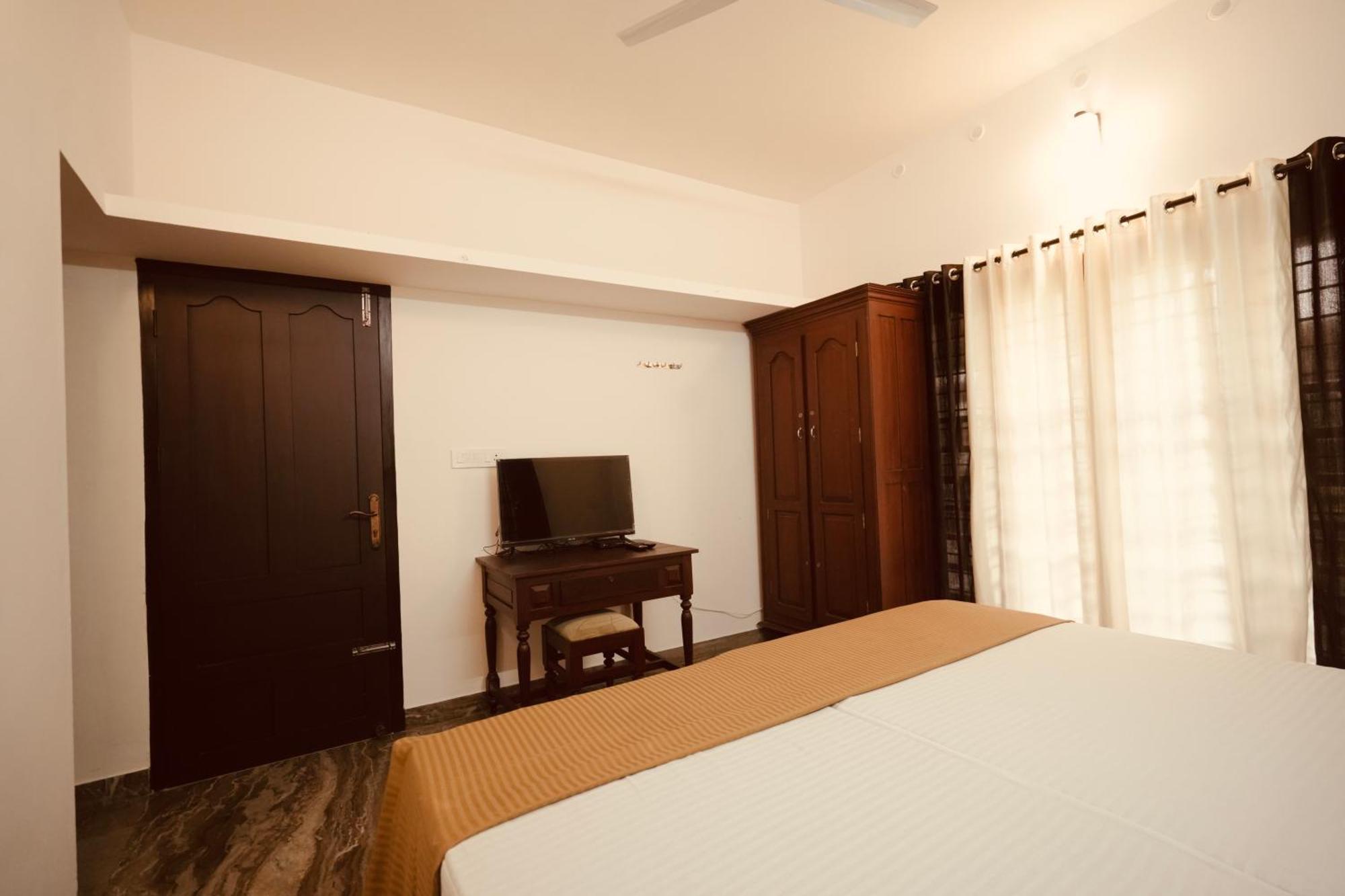 Daffodils Inn Alappuzha Luaran gambar