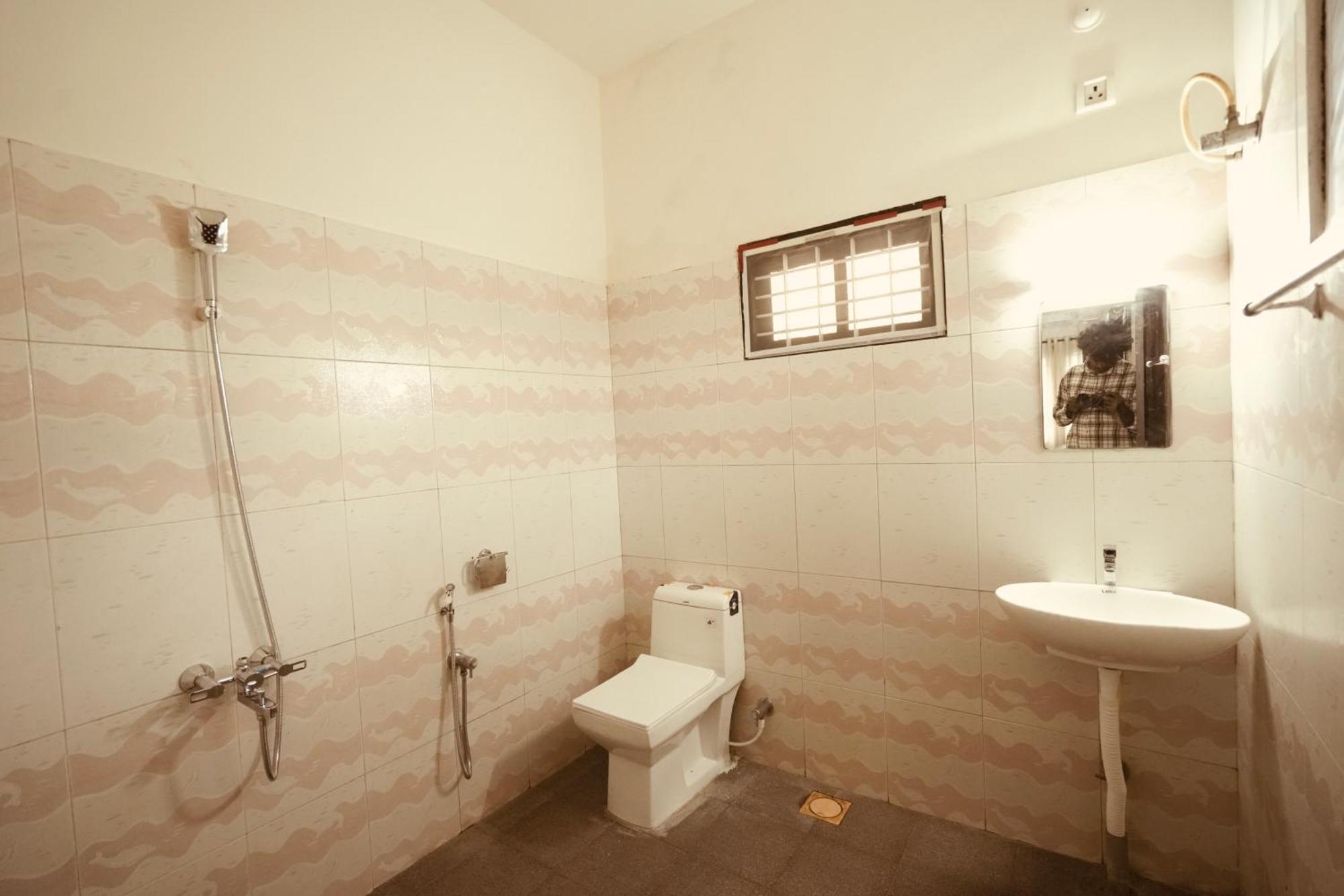 Daffodils Inn Alappuzha Luaran gambar